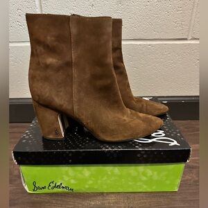 EUC - Sam Edelman Hilty Hazelnut Suede Ankle Booties 8M
